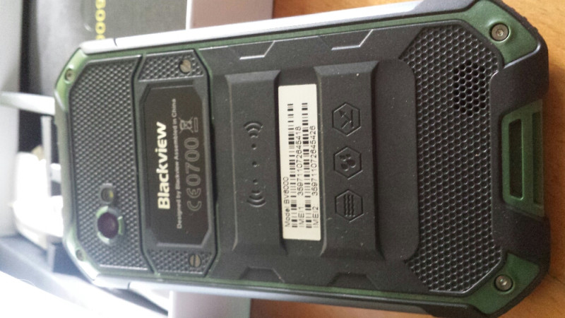 BLACKVIEW BV6000 (vodootporni telefon)
