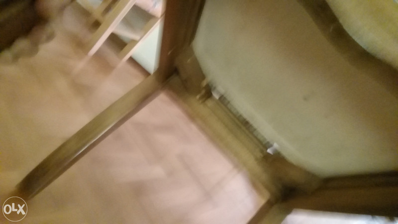 Drvene trpezarijske stolce