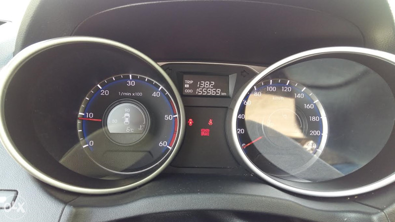 HYUNDAI IX35 2.0 CRDi 4x4 MT - REZERV!!!