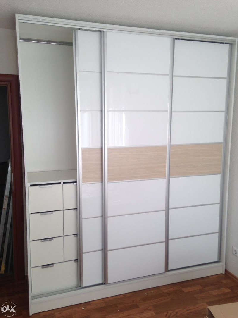Americki plakar, Ugradbeni plakari, Ormar, Klizni