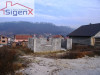 SIGENX prodaje: Zemljiste i kucu / Istocno N. Sarajevo
