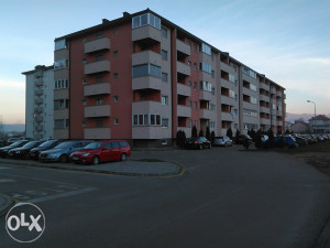 Prodajem jednosoban namješten stan