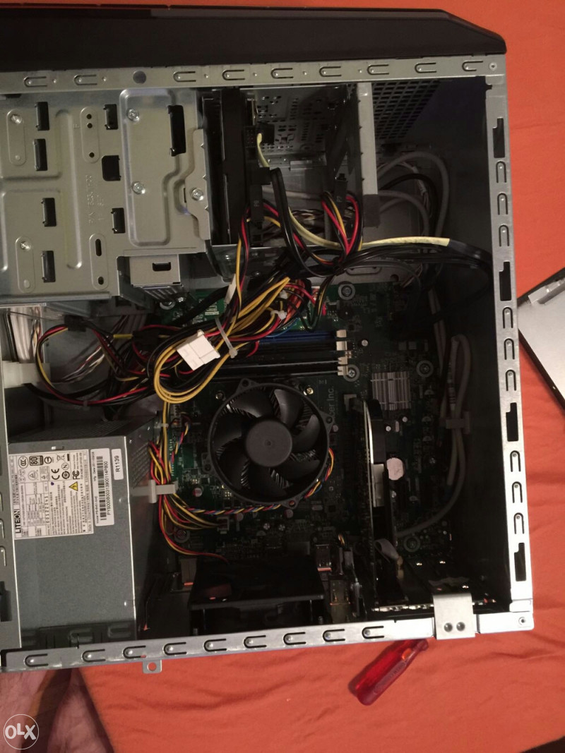 Acer  Predator G3610 intel core i7-2600 ram.8gb