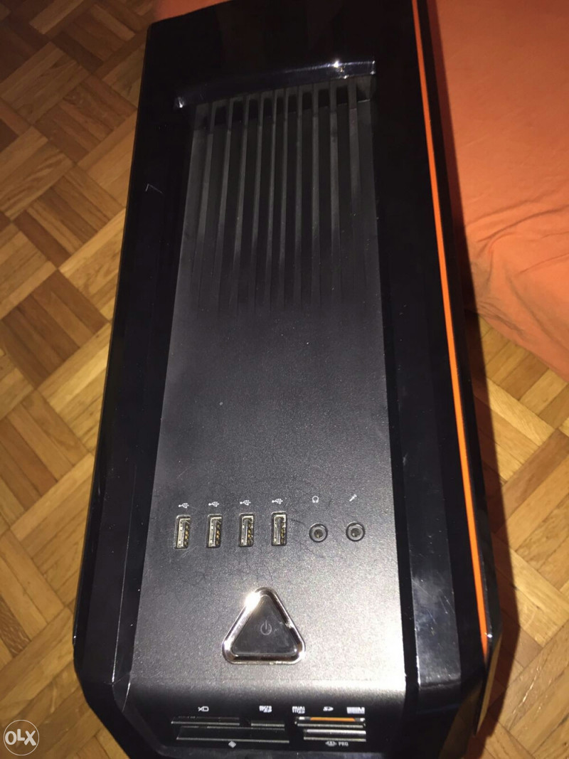 Acer  Predator G3610 intel core i7-2600 ram.8gb