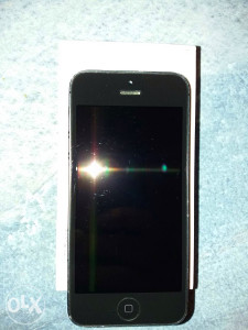 iPhone 5, 16 GB , stanje 8/10