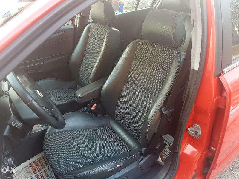 OPEL ASTRA 1.9 CDTI COSMO SPORT LIMUZINA