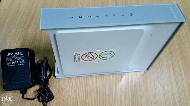 Modem-router ADSL2/2+ Netgear DG834N sa 2 un.antene