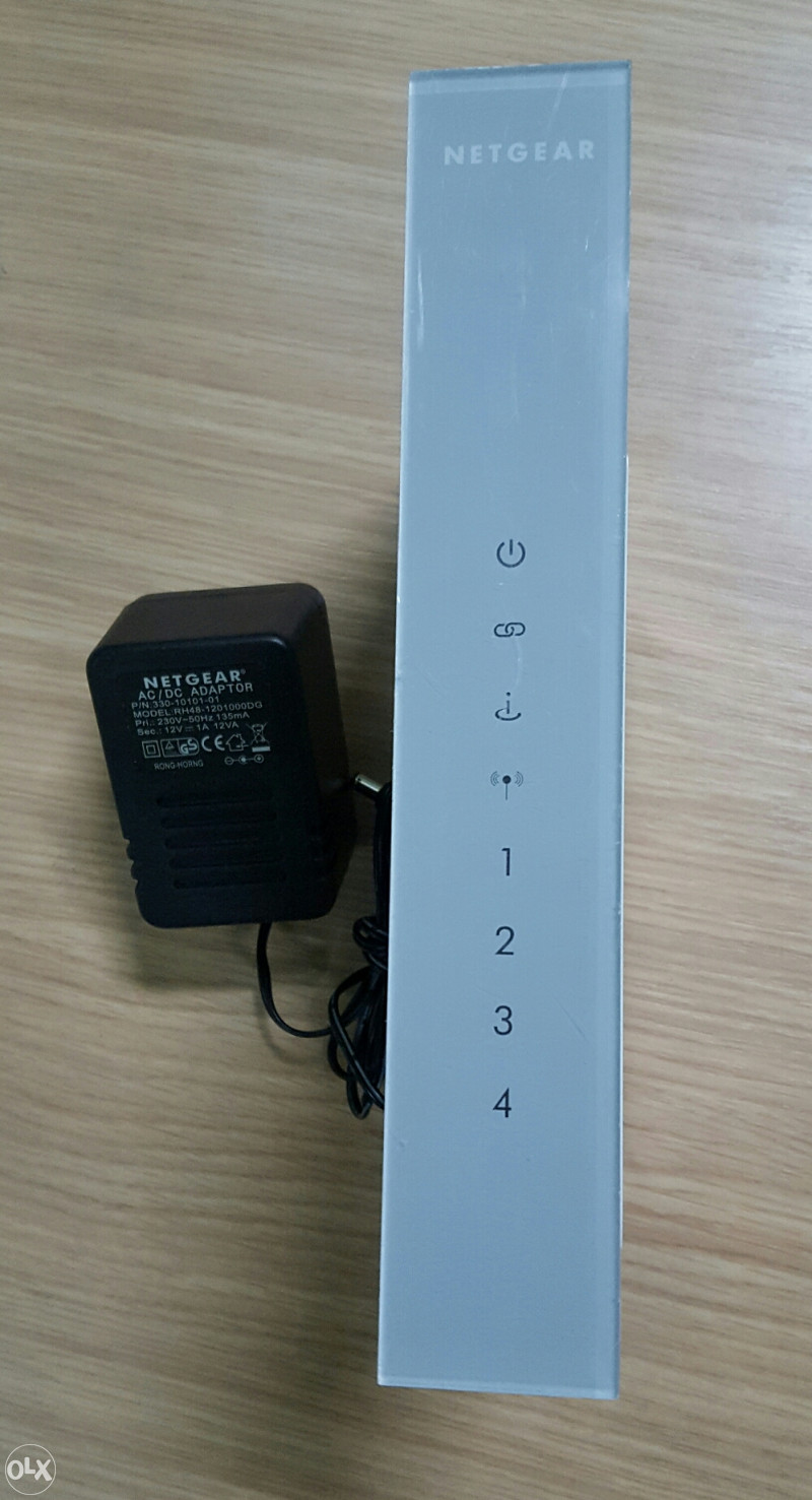 Modem-router ADSL2/2+ Netgear DG834N sa 2 un.antene