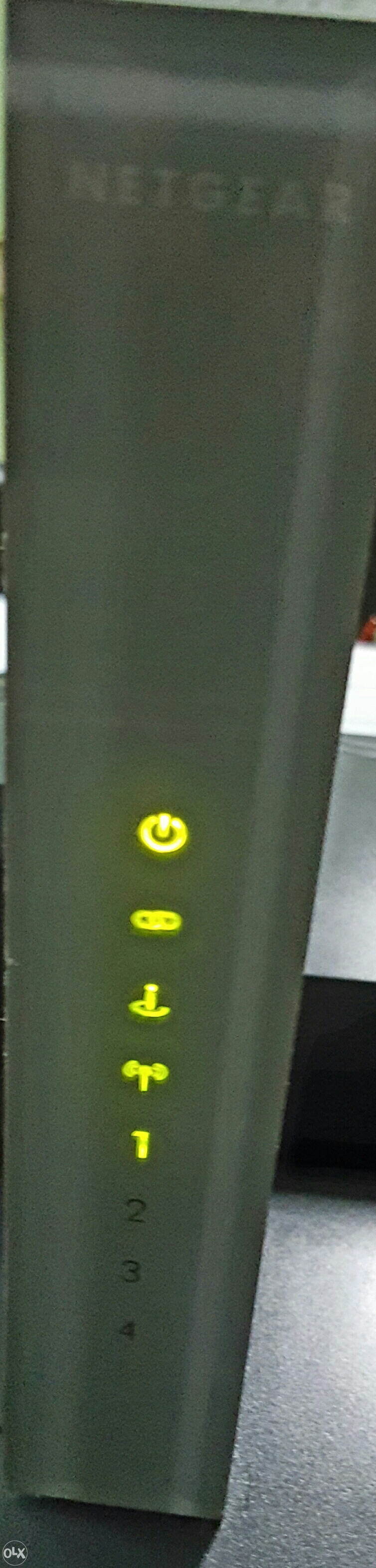 Modem-router ADSL2/2+ Netgear DG834N sa 2 un.antene