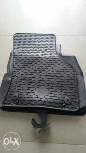 Auto patosnice/podmetači AUDI A3 2012- ORIGINAL