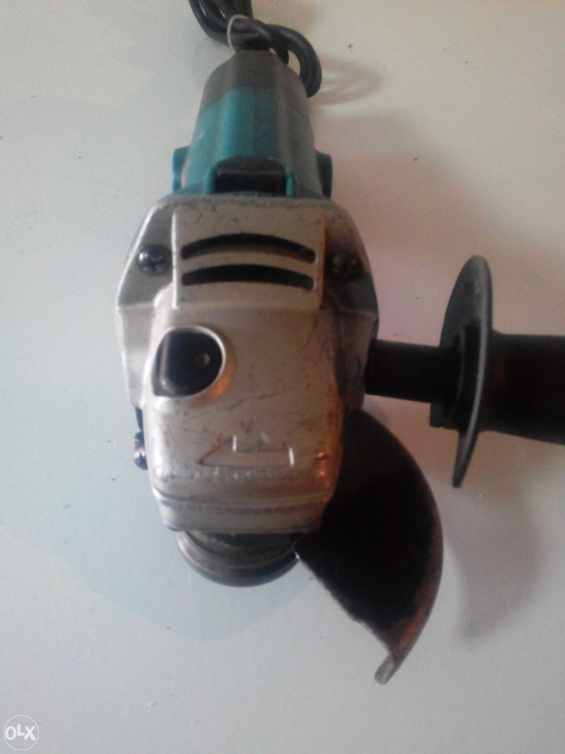 MaKita 9524 NB brusilica