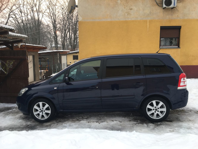 Opel Zafira,1.9cdti,110kw,model 2009