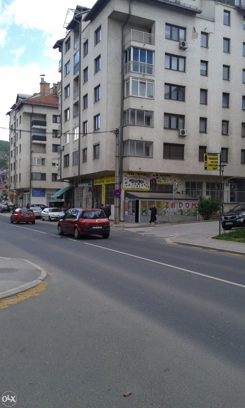 Total ulje 5w/30 5 L - Ulja - OLX.ba