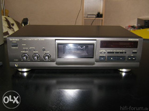 Technics kasetni dek