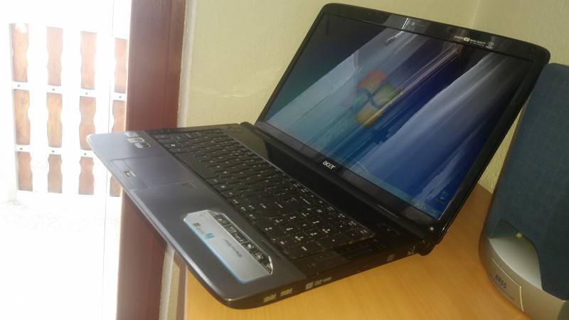 LAPTOP ACER ASPIRE 7738G CORE 2 DUO ZA 265KM