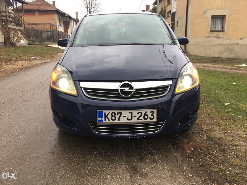 Opel Zafira,1.9cdti,110kw,model 2009