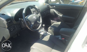 Toyota Avensis 2.0 (2006)