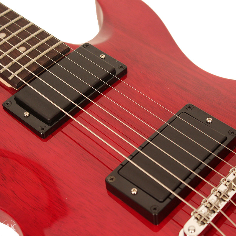 Cort Z42-TR Elektricna gitara sa aktivnom elektronikom