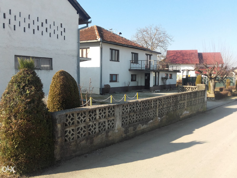 Posjed sa kućom i zemljom NASELJE KLIČIĆI CAZIN