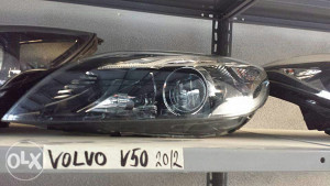 Volvo V50 far lijevi