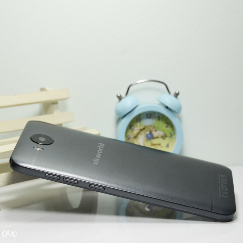 VKWORLD VK800X telefon srebreni i sivi NA STANJU