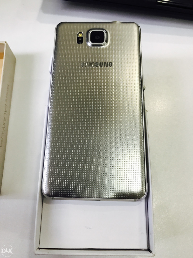 Samsung GALAXY ALPHA