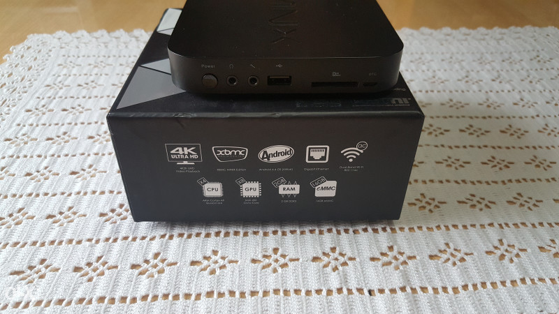 MINIX NEO X8-H PLUS