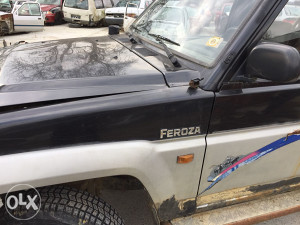 Daihatsu Feroza dijelovi dzip