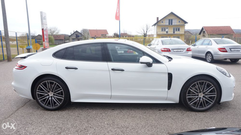 PORSCHE PANAMERA 4.0 Diesel 4S- 2017g- DERVENTA