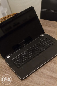 HP Pavilion 17-e010sm
