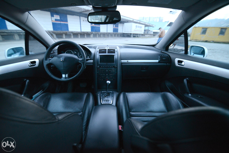 PEUGEOT 407 GT COUPE V6 HDI