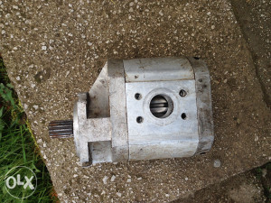 hidroulicna pumpa buldozer tg 110,140,170