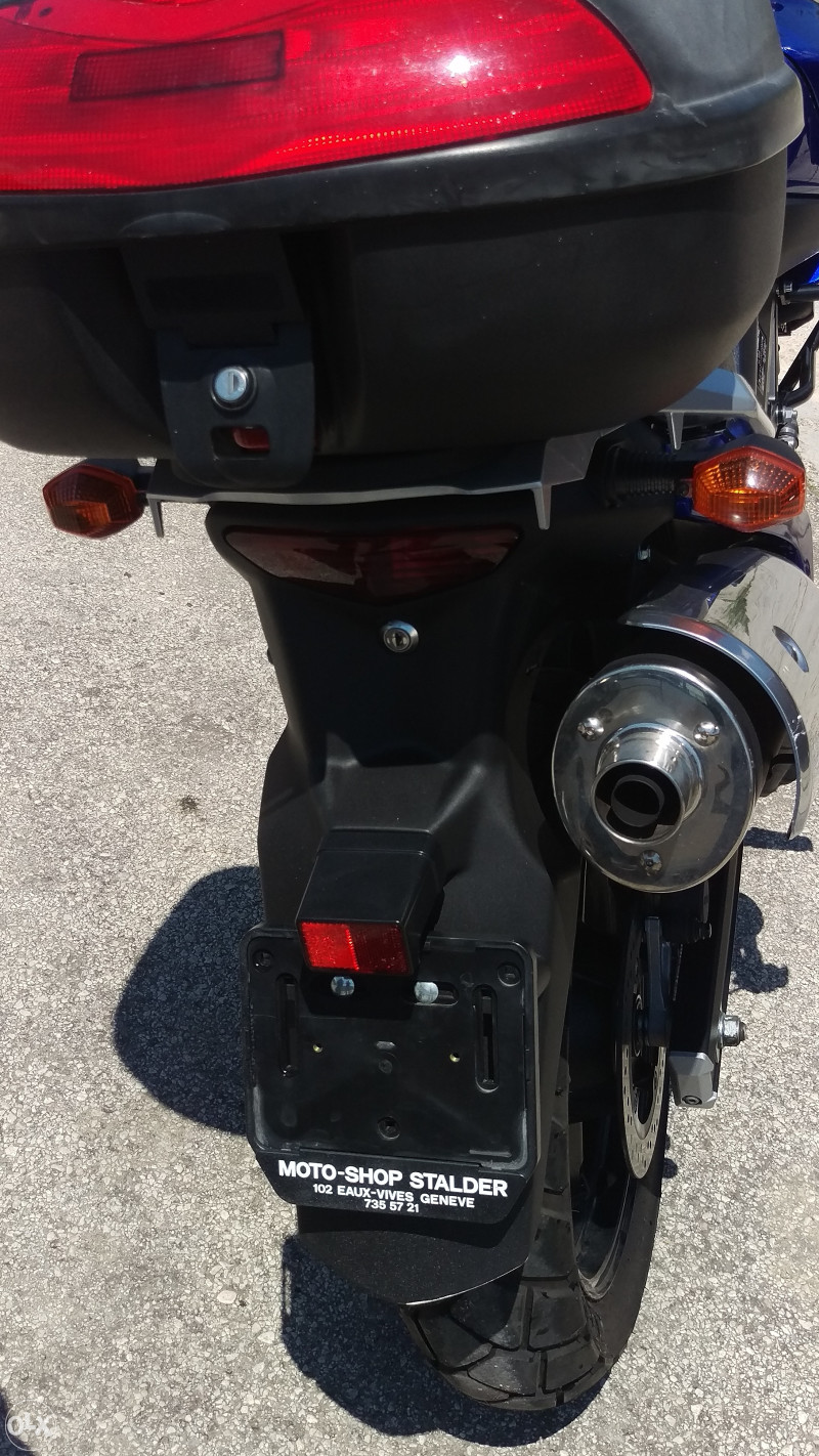 SUZUKI V strom 2005 , sa 20.000 km