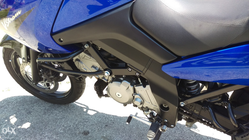 SUZUKI V strom 2005 , sa 20.000 km