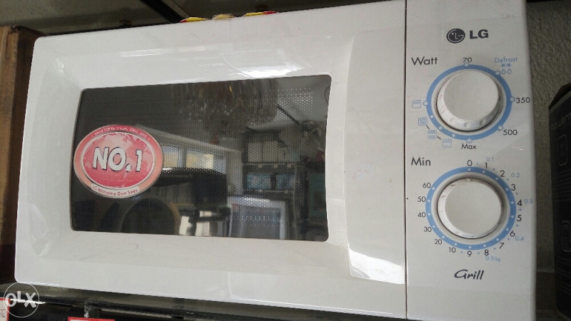 LG Mikrovalna pećnica sa roštiljem - MB3724V