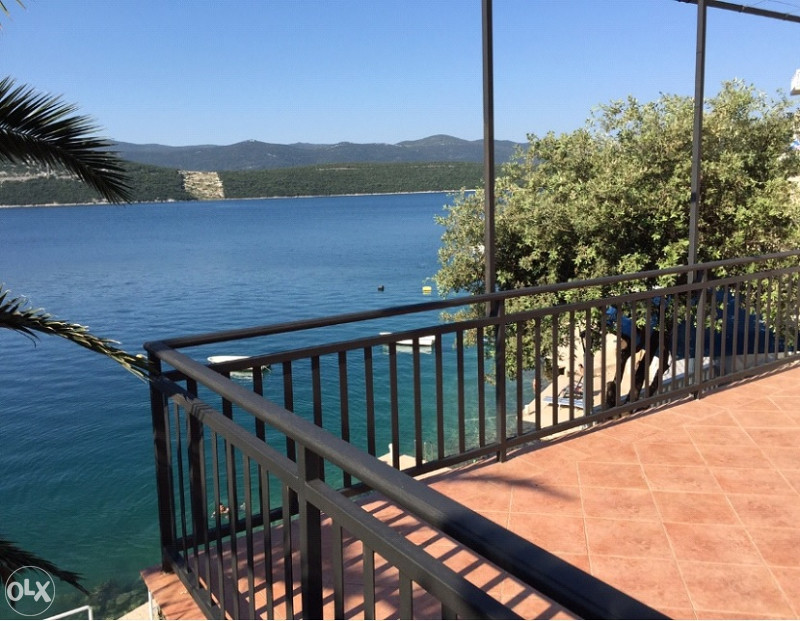 PRVI RED DO MORA-Dvosoban Apartman-NEUM